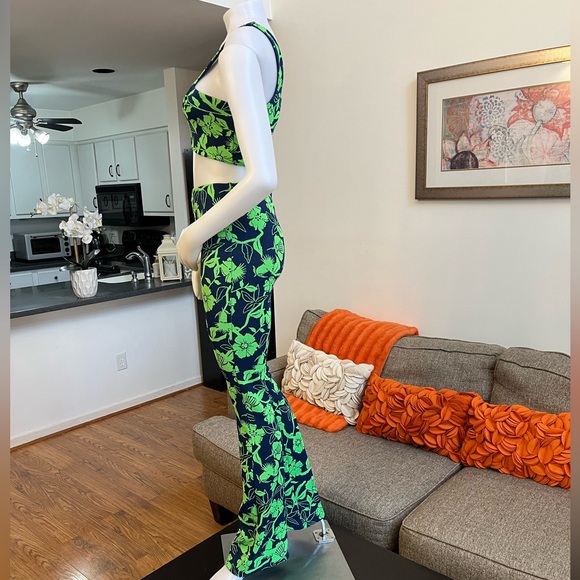 ❣️🆕Zara Jacquard High Waist Floral Print Flare Pants & One Shoulder Top❣️ - Picture 6 of 12